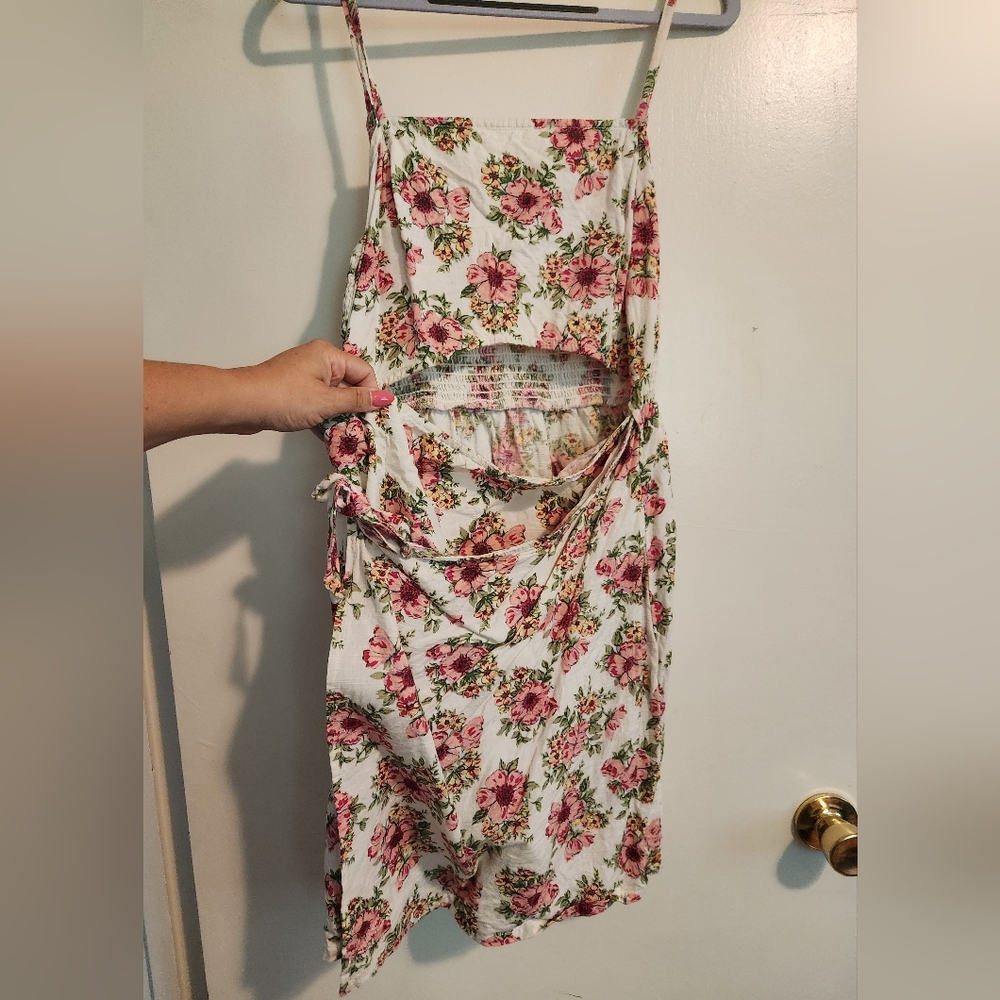 Floral Sleeveless Dress